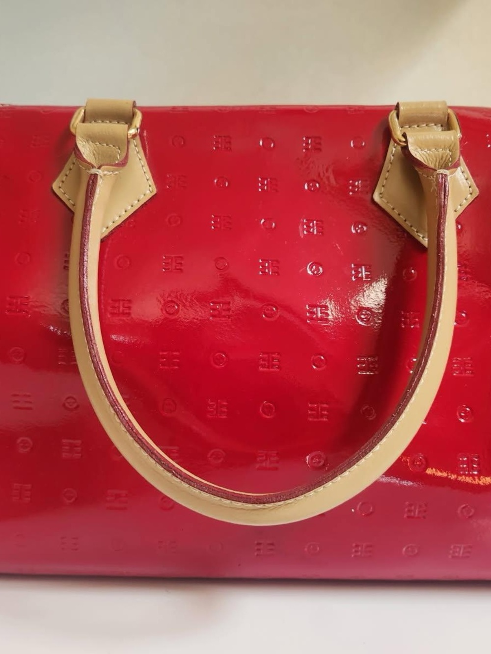 ARCADIA Classic Red Embossed Patent Leather Gateway XL Weekender Bag